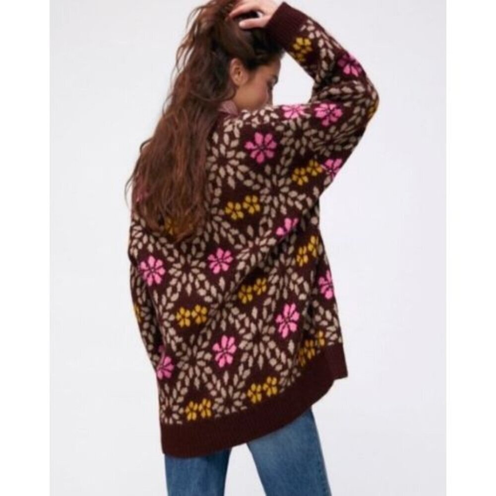 ZARA Oversized Chunky Floral Knit Cardigan Sweater Size Small nbnn - Picture 4 of 9